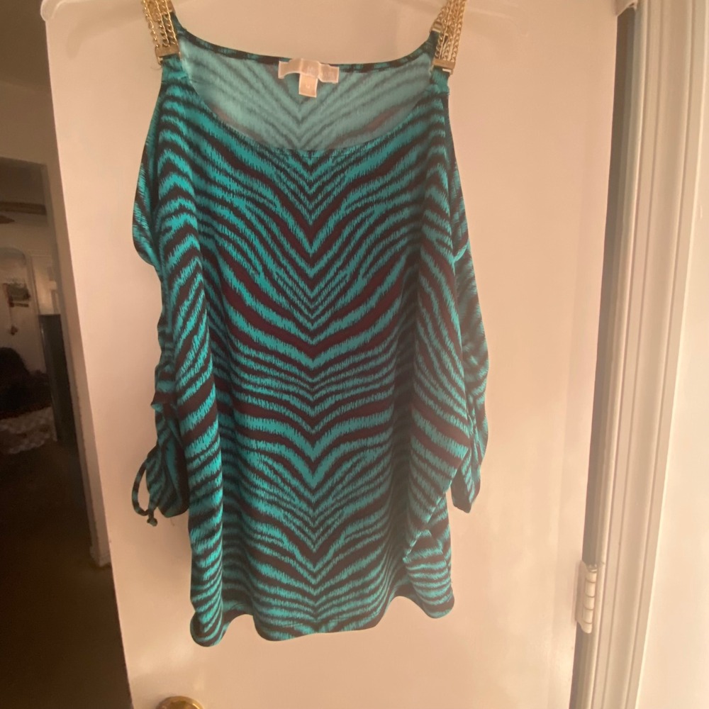 Michael Kors Turquoise Black Zebra Cold Shoulder Chain Strap Top Shirt‎ M